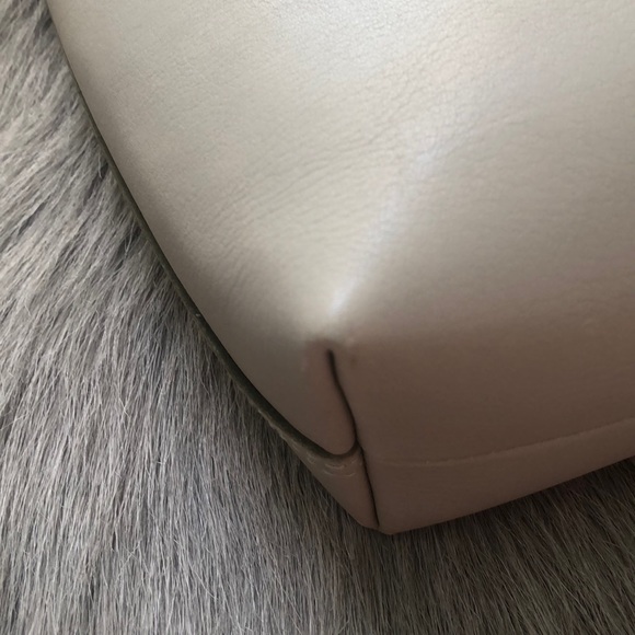 COPY - Madewell Small Zip Top Transport Tote - Picture 3 of 8